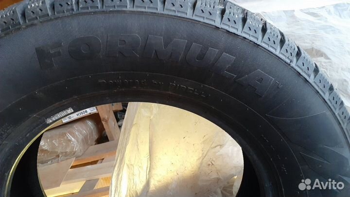 Formula Ice 215/70 R16