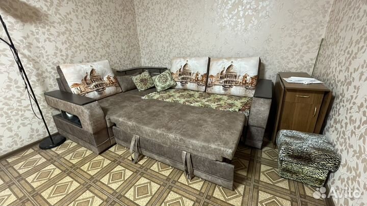 Большой угловой диван раскладной