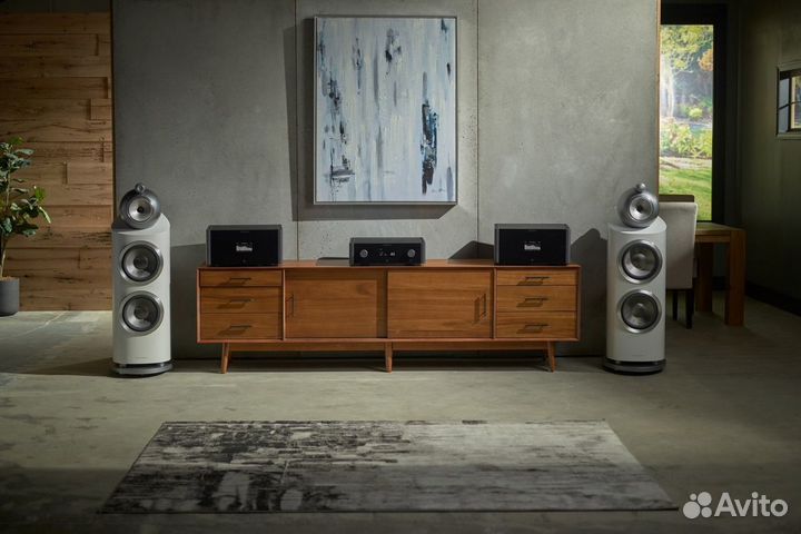 Усилитель мощности Michi M8 Black