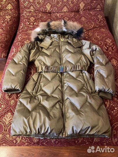 Пуховик на девочку