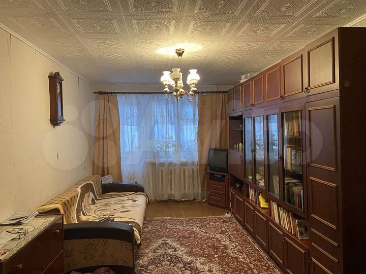 3-к. квартира, 58 м², 2/5 эт.