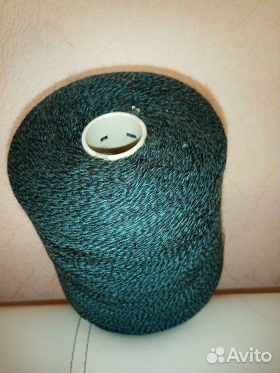 Пряжа для вязания в бобинах