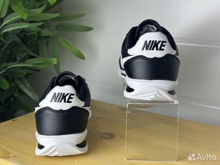 Кроссовки Nike Air 36