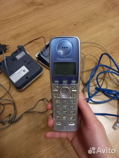 Домашний стационарный телефон panasonic KX-TG7225