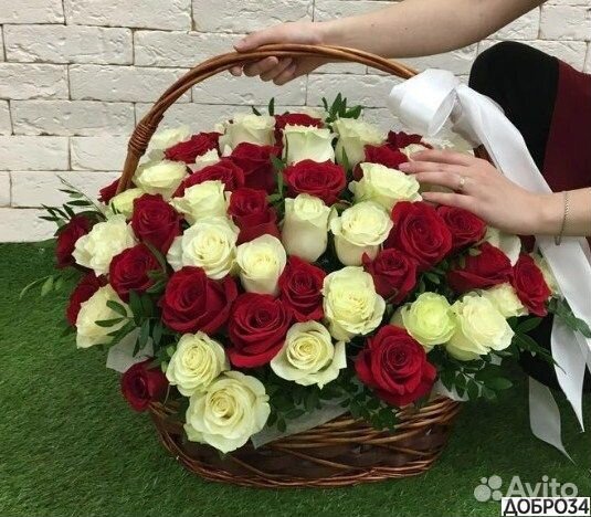 101 роза в корзине с доставкой