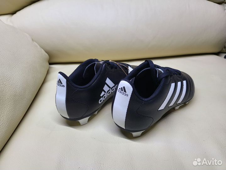 Бутсы Adidas новые 31, 32, 33, 35, 36.5 и 37 р