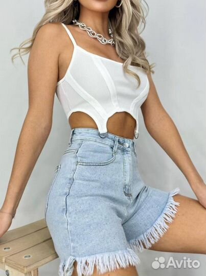 Шорты джинсовые в стразах