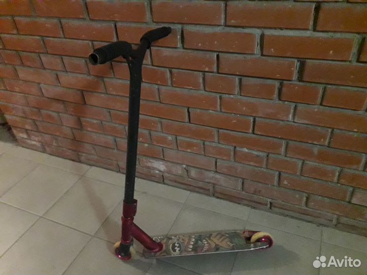 Трюковой самокат