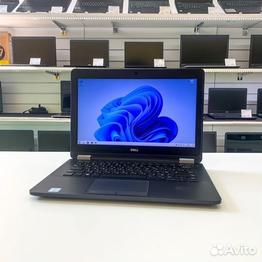 Ноутбук Dell i5/8RAM/SSD