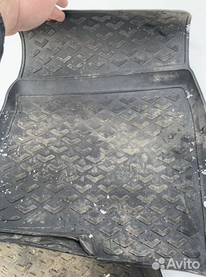 Коврики салона pajero 4