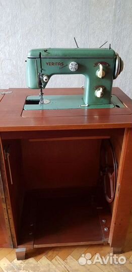 Швейная машина Veritas