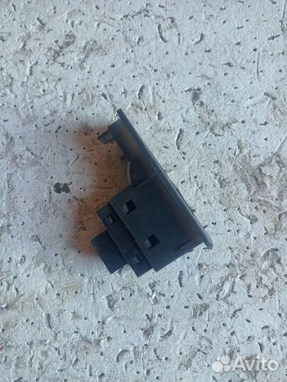 Кнопка стеклоподъемника Lifan X60