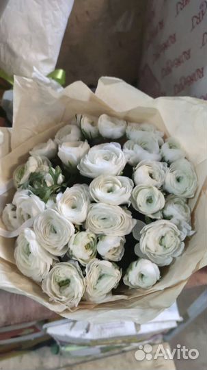 Цветы ранункулюс с доставкой