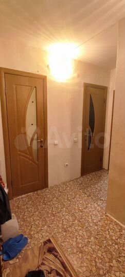 2-к. квартира, 58,5 м², 1/10 эт.