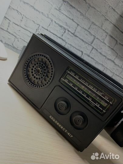 Радиоприемник Альпинист-417