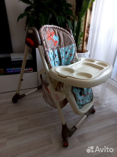 Стульчик для кормления Baby Trend