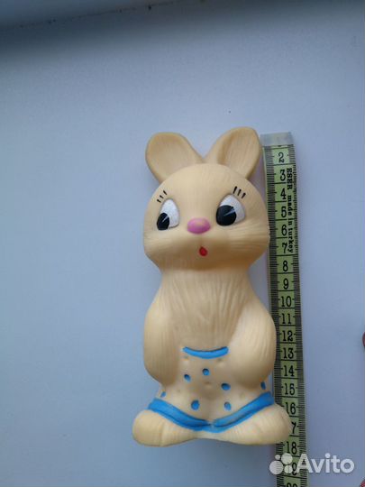 Игрушка СССР. Заяц резиновый
