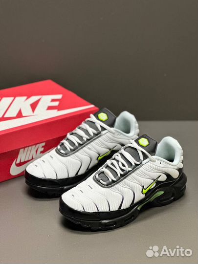 Кроссовки nike air max tn plus