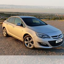 Opel Astra 1.6 MT, 2012, 137 800 км, с пробегом, цена 939 000 руб.