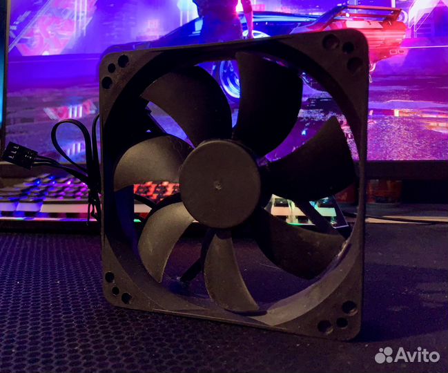 Кулер для компьютера Cougar