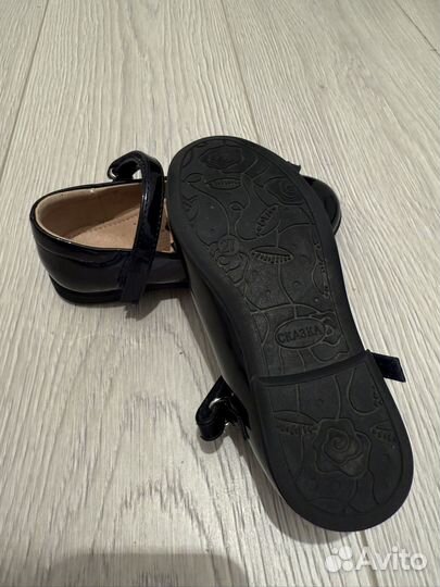 Туфли для девочки 27 размер