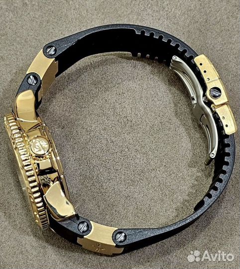 Часы золотые Ulysse Nardin 43 mm
