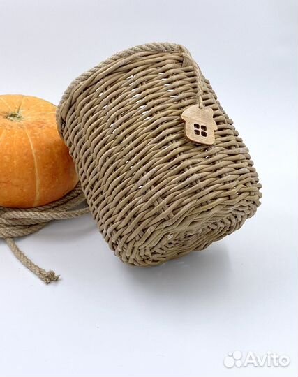 Корзина Кашпо плетеная из бумажной лозы