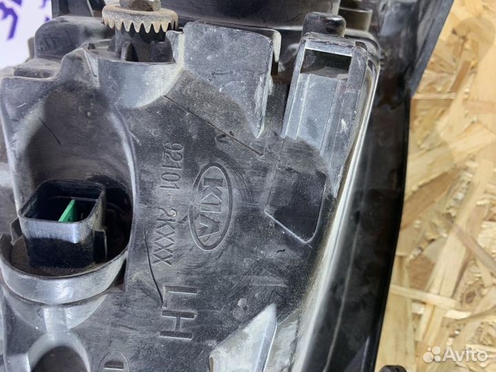 Фара левая Kia Soul 1 AM (2008-2014)