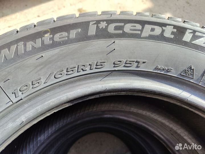 Hankook Winter I'Cept iZ 2 W616 195/65 R15 95T