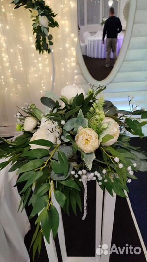 Украшения свадебного банкетного зала