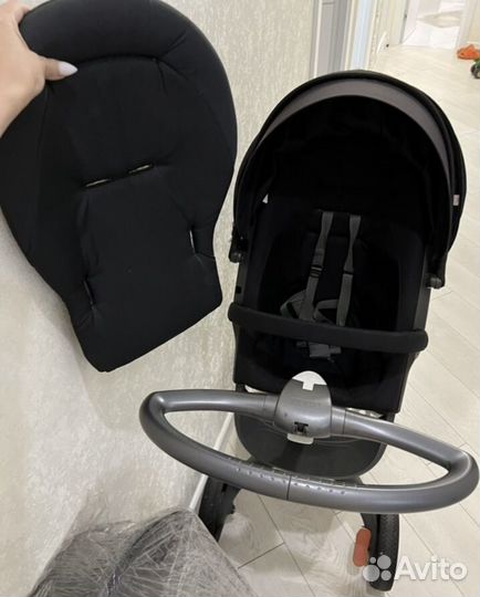 Коляска 2 в 1 stokke v5