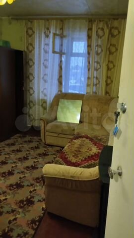 Комната 13 м² в 3-к., 6/9 эт.