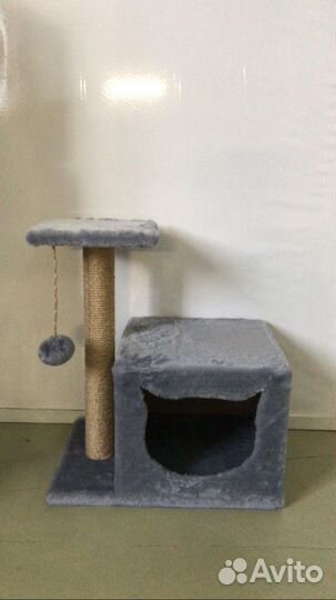 Домик для котиков с когтеточкой