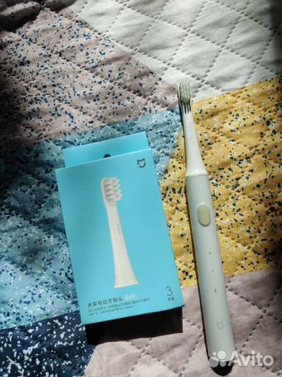 Электрическая зубная щётка xiaomi + 3 насадки
