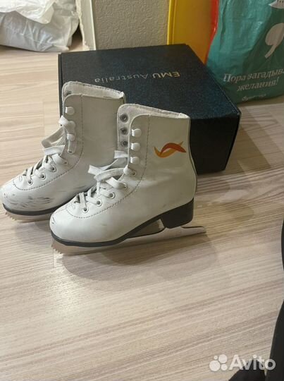 Коньки фигурные