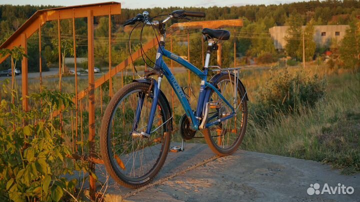 Велосипед Trek Navigator 3.0