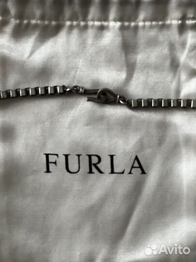 Колье ожерелье