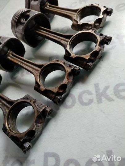 Шатун Audi A4 B5 1999-2001