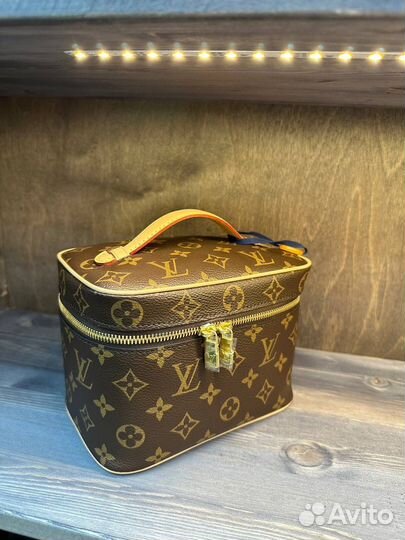 Косметичка Louis Vuitton