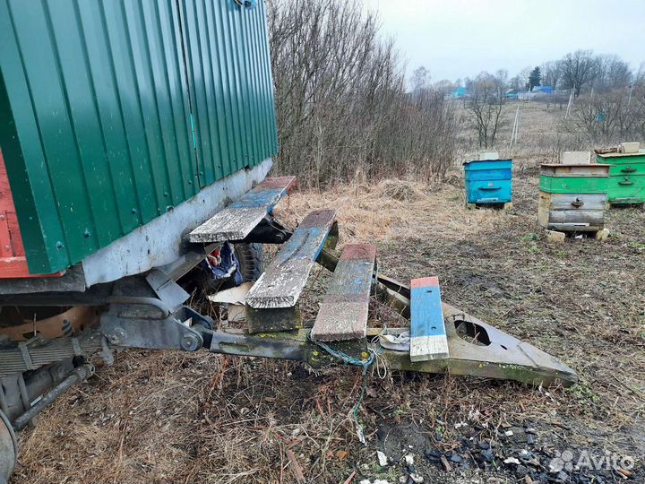 Передвижной пчелопавильон