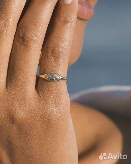Серебряное кольцо