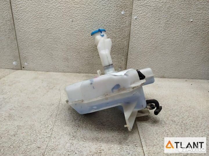 Бачок стеклоомывателя honda FIT