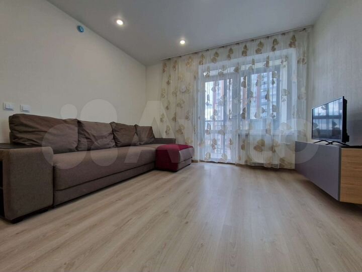 1-к. квартира, 48 м², 8/32 эт.