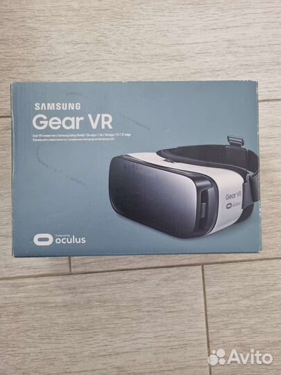 Очки виртуальной реальности Samsung Gear VR