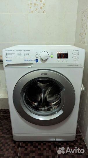 Стиральная машина Indesit на 5 кг