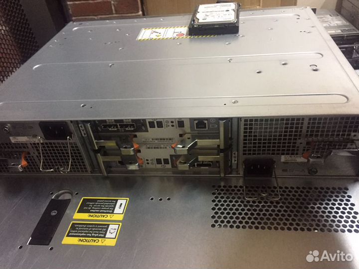 Полки расширения EMC 25x 900GB и комплектующие