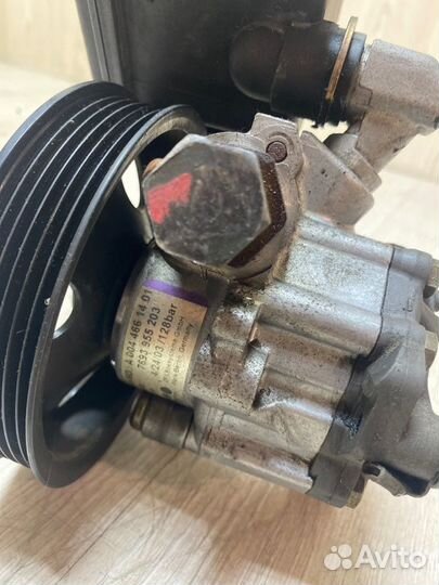 Насос гидроусилителя руля Mercedes Benz E320 W211