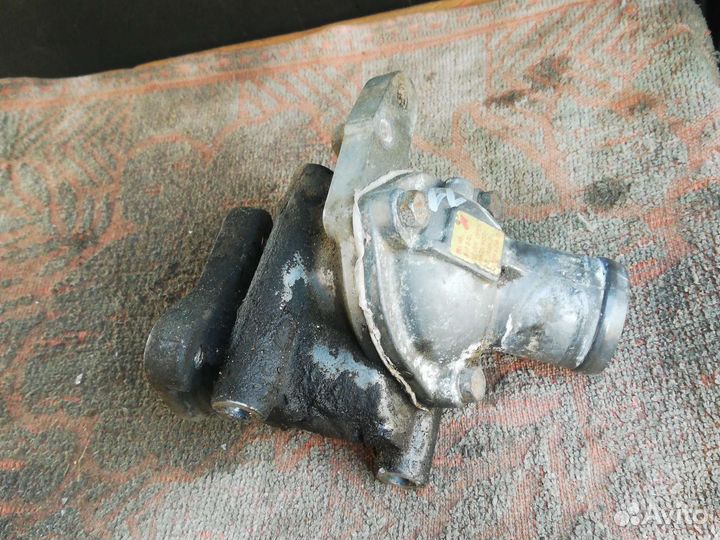 Корпус термостат Ниссан Премьера Комфорт Р11