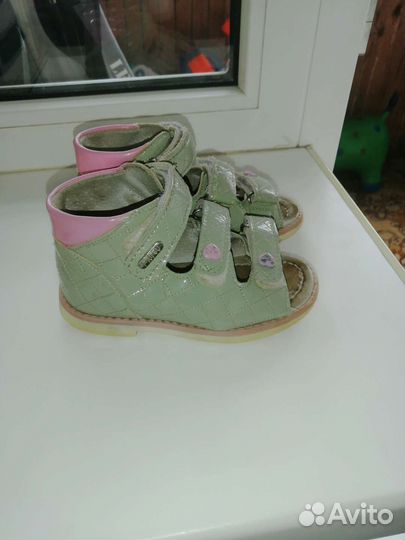 Обувь для девочки 22,23размер