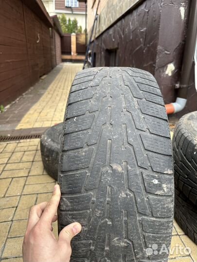 Nokian Tyres Hakkapeliitta SUV 265/60 R18